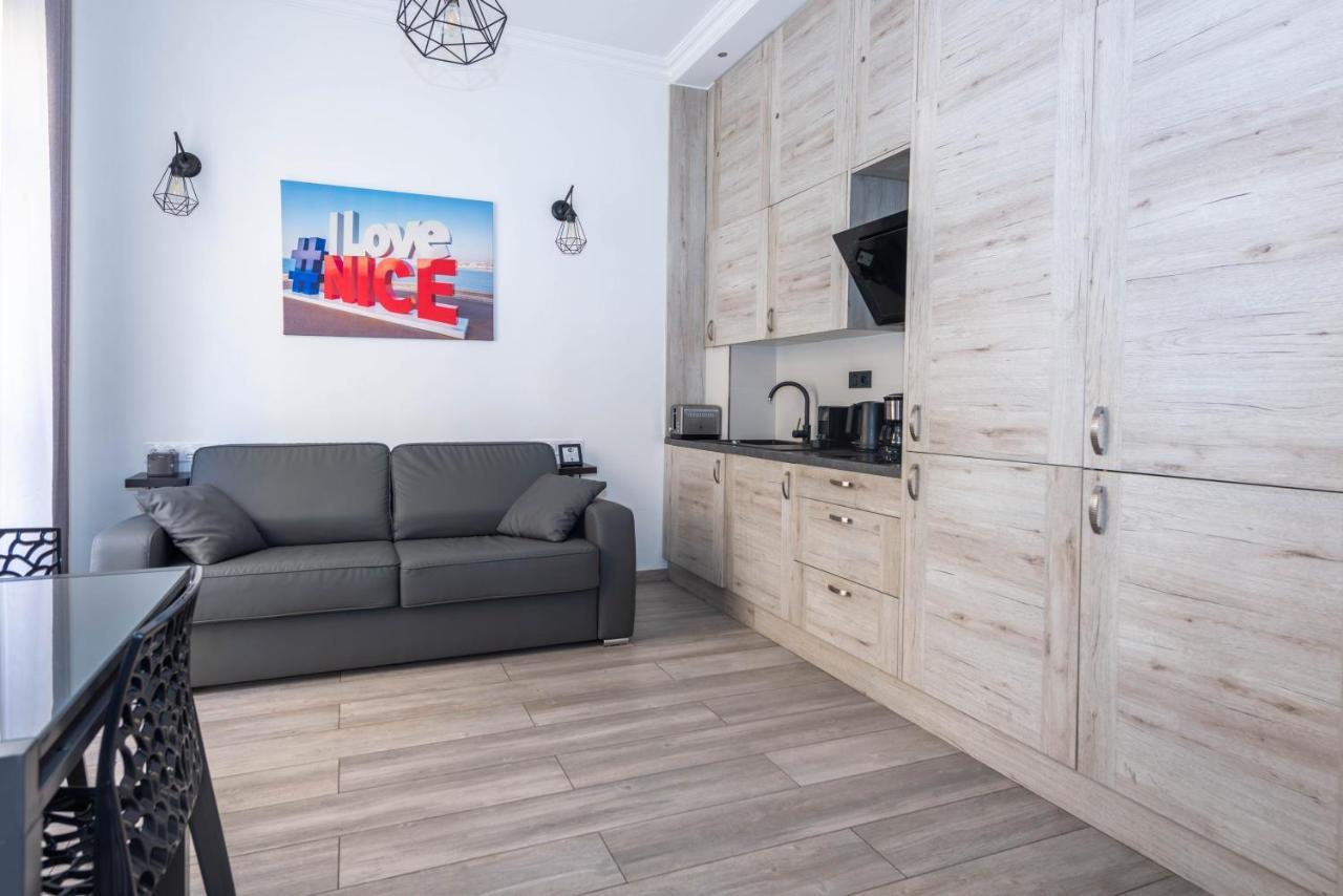 Nice Centre Flat - Modern, Quiet And Brand New Ngoại thất bức ảnh