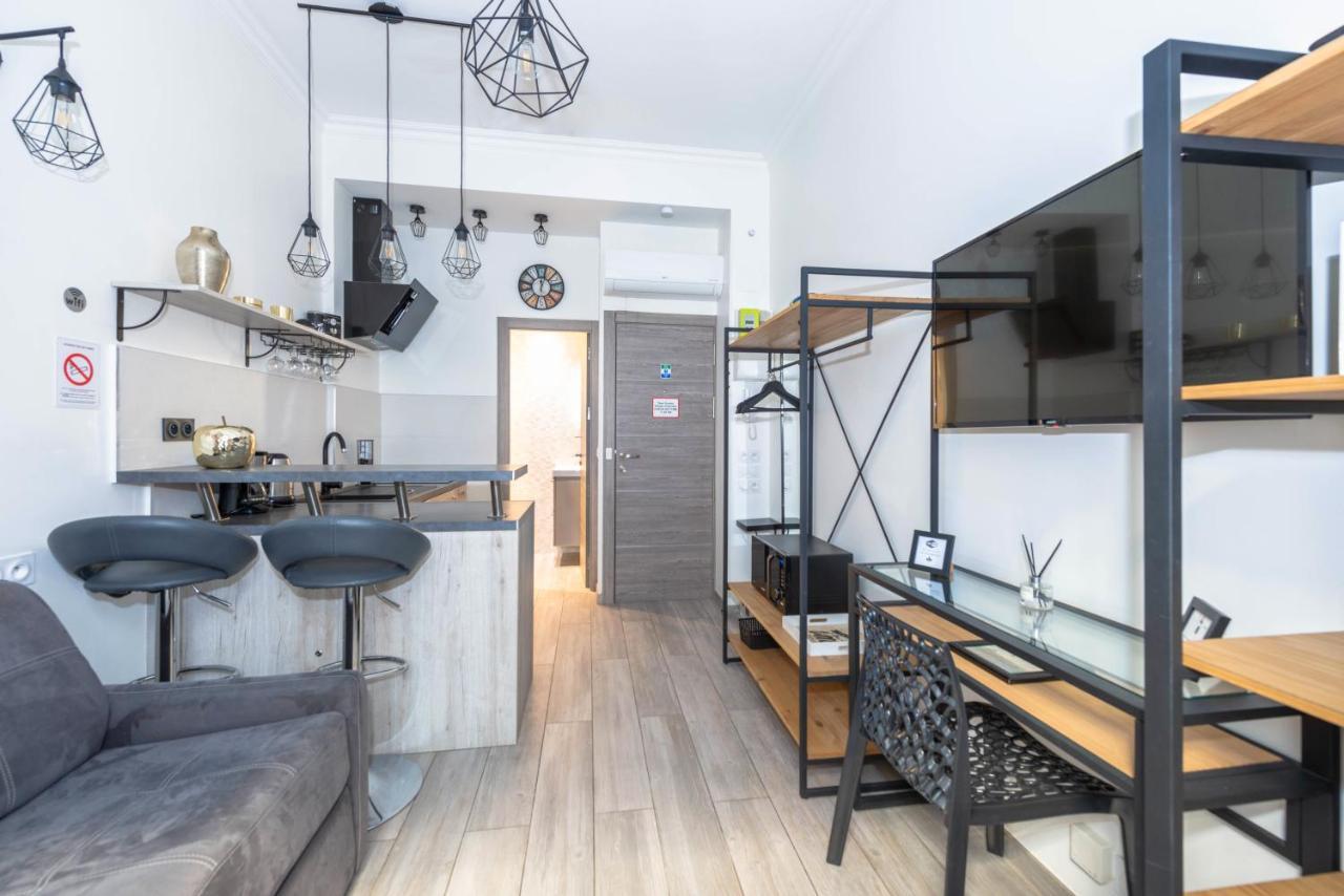 Nice Centre Flat - Modern, Quiet And Brand New Ngoại thất bức ảnh